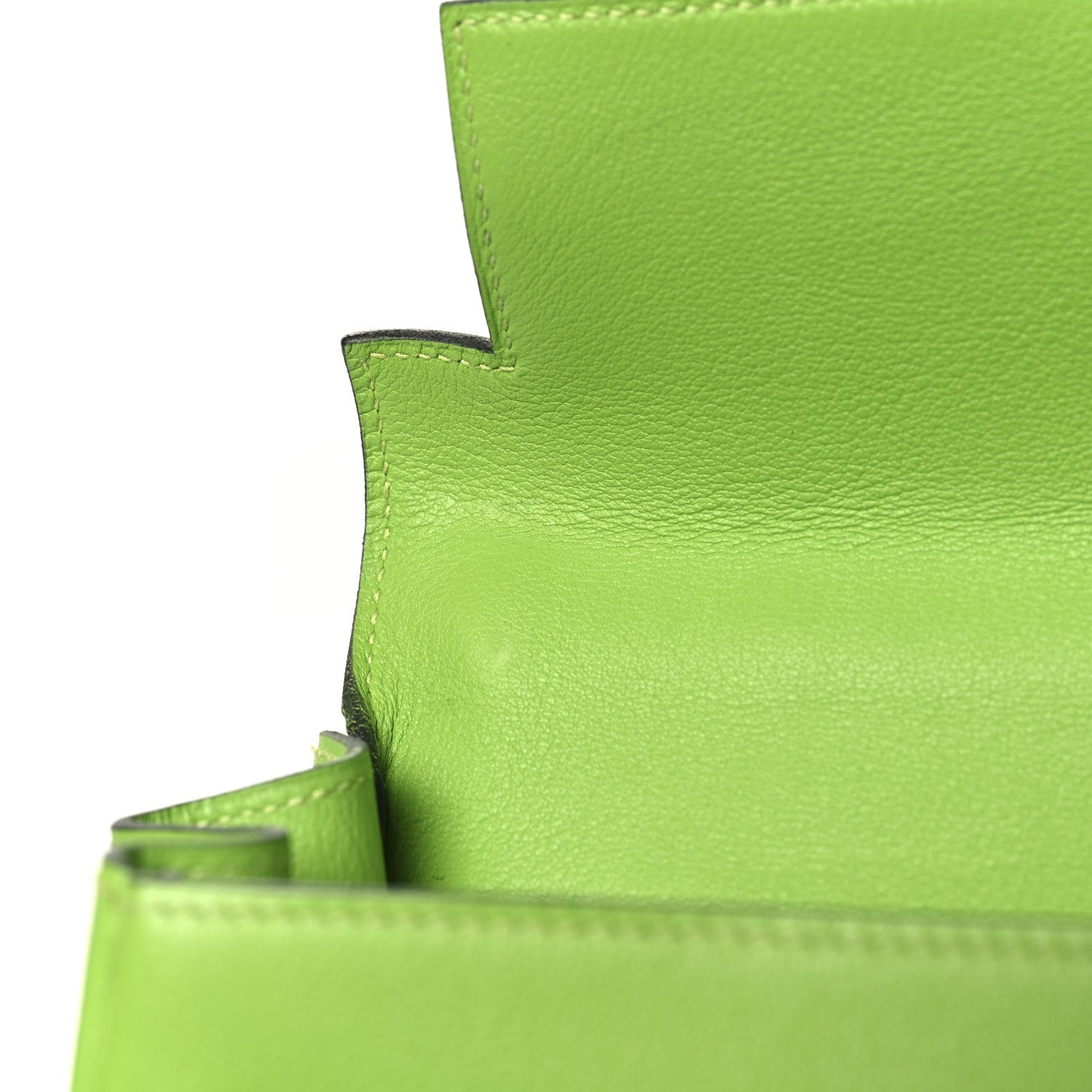 HERMES KELLY 28 RETOURNE VERT CRU VEAU GULLIVER GOLD HARDWARE