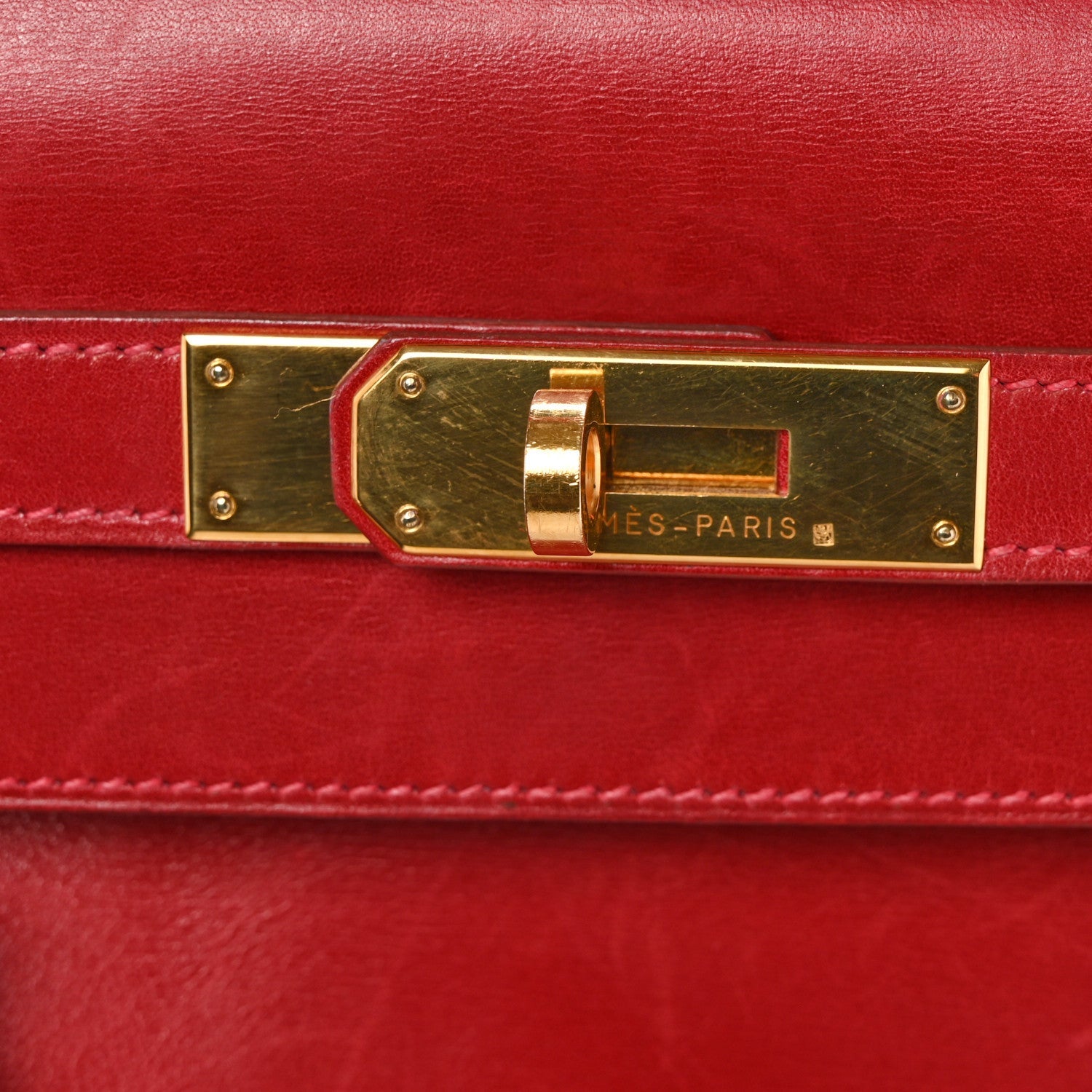 エルメス ケリー32 内縫い Rouge Casaque ボックス ゴールド金具 HERMES KELLY32 RETOURNE ROUGE CASAQUE BOX GOLD HARDWARE