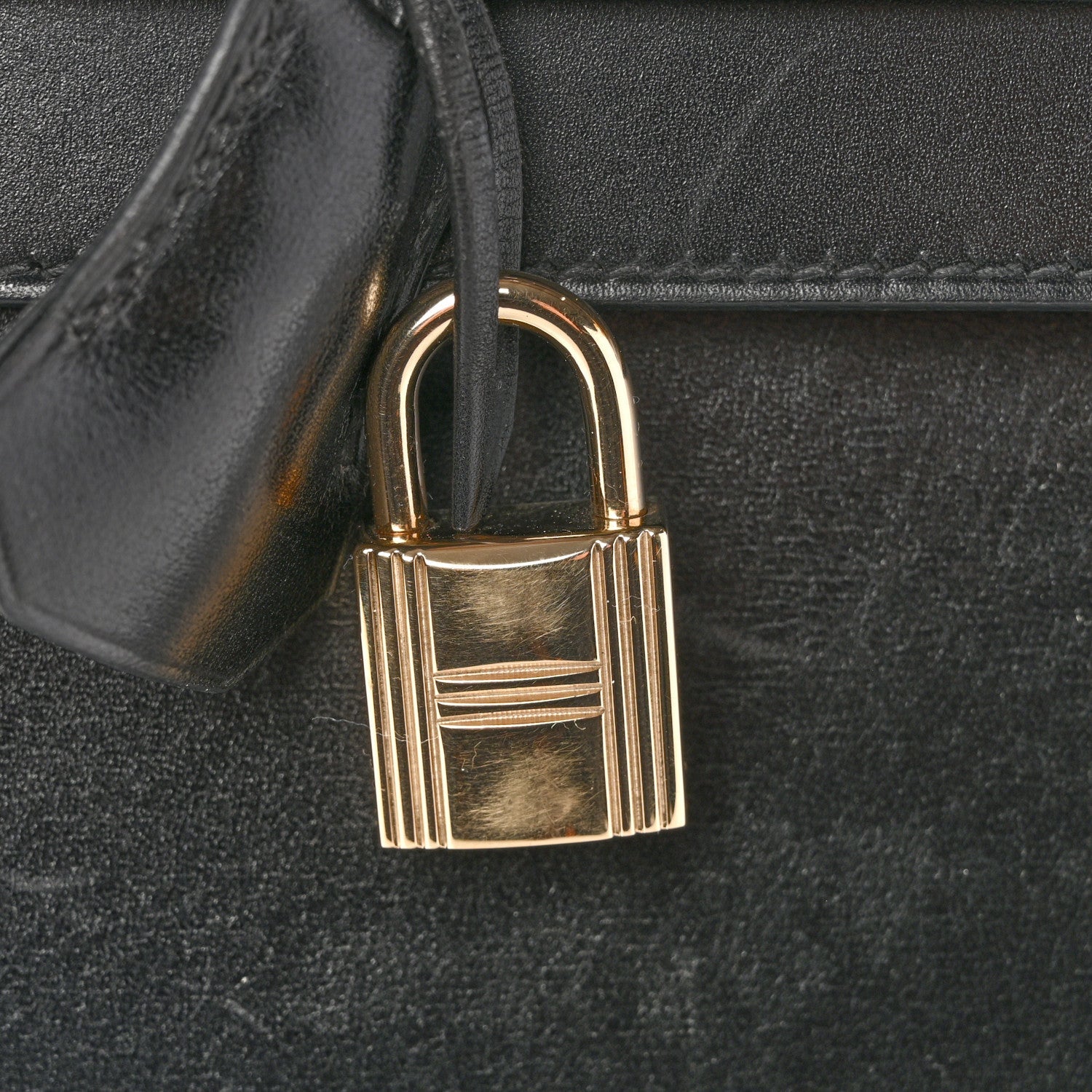 エルメス ケリー35 外縫い Black ボックス ゴールド金具 HERMES KELLY35 SELLIER BLACK BOX GOLD HARDWARE