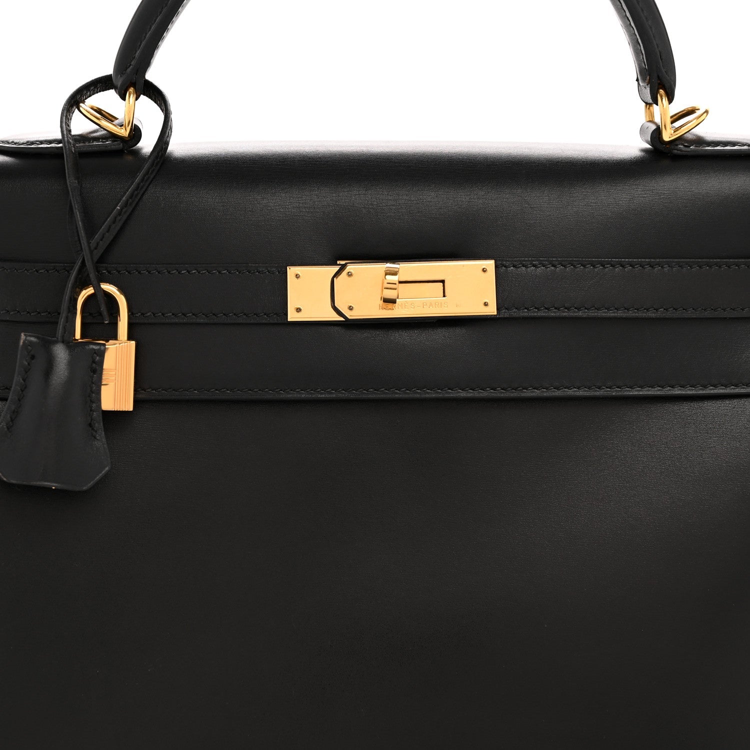 HERMES KELLY 32 SELLIER BLACK SOMBRERO GOLD HARDWARE