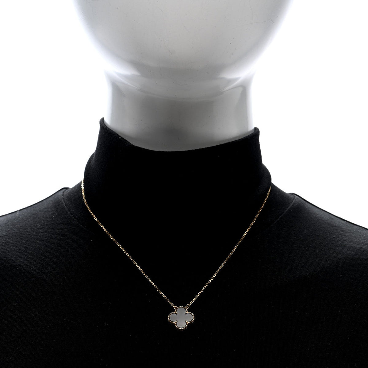 ヴァンクリーフ&アーペル ヴィンテージアルハンブラ ペンダントネックレス ブラックオニキス 18K イエローゴールド VAN CLEEF & ARPELS VINTAGE ALHAMBRA PENDANT NECKLACE BLACK ONYX 18K YELLOW GOLD