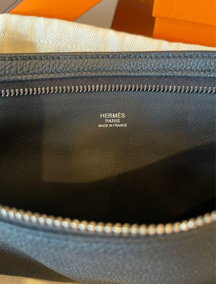 HERMES ULTRAPIA MEN'S BELT BAG BLACK TOGO