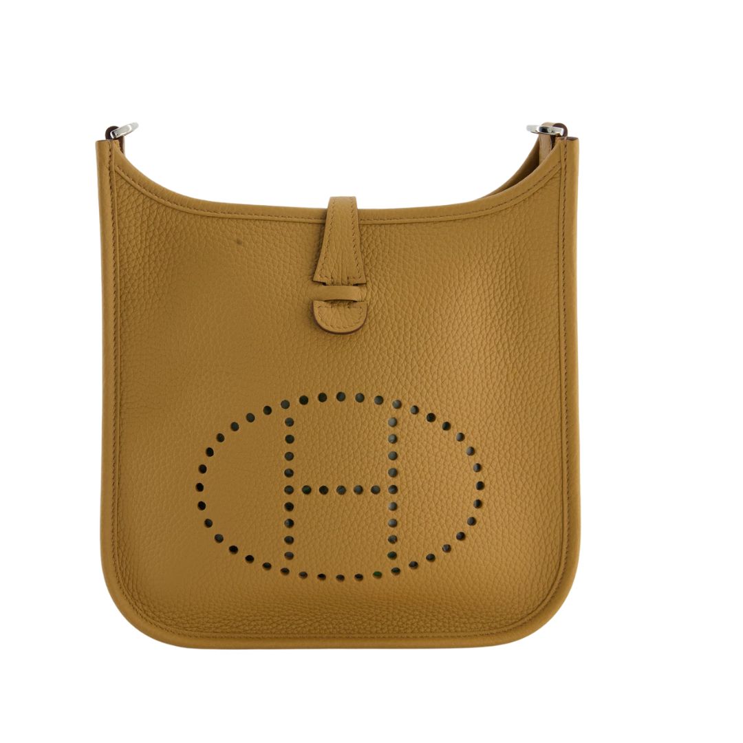 エルメス エヴリン 23 Biscuit トリヨンクレマンス シルバー金具 エブリン HERMES EVELYNE 23 BISCUIT TAURILLON CLEMENCE SILVER HARDWARE