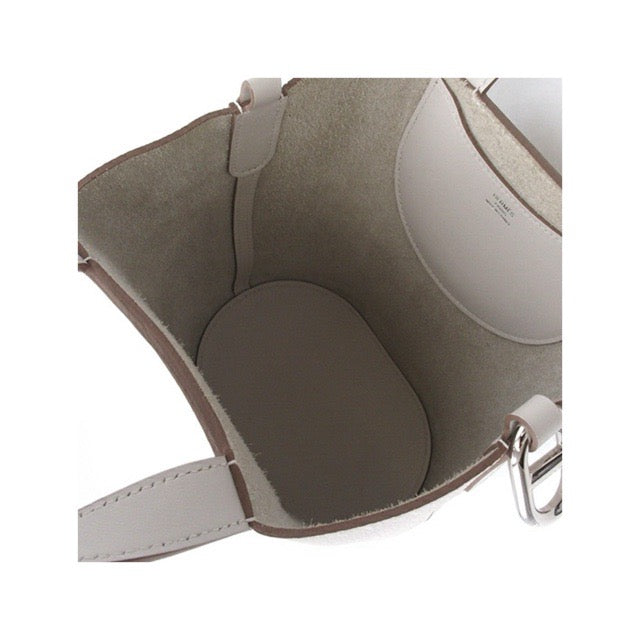 HERMES IN-THE-LOOP 18 GRIS PALE TAURILLON CLEMENCE SWIFT SILVER HARDWARE