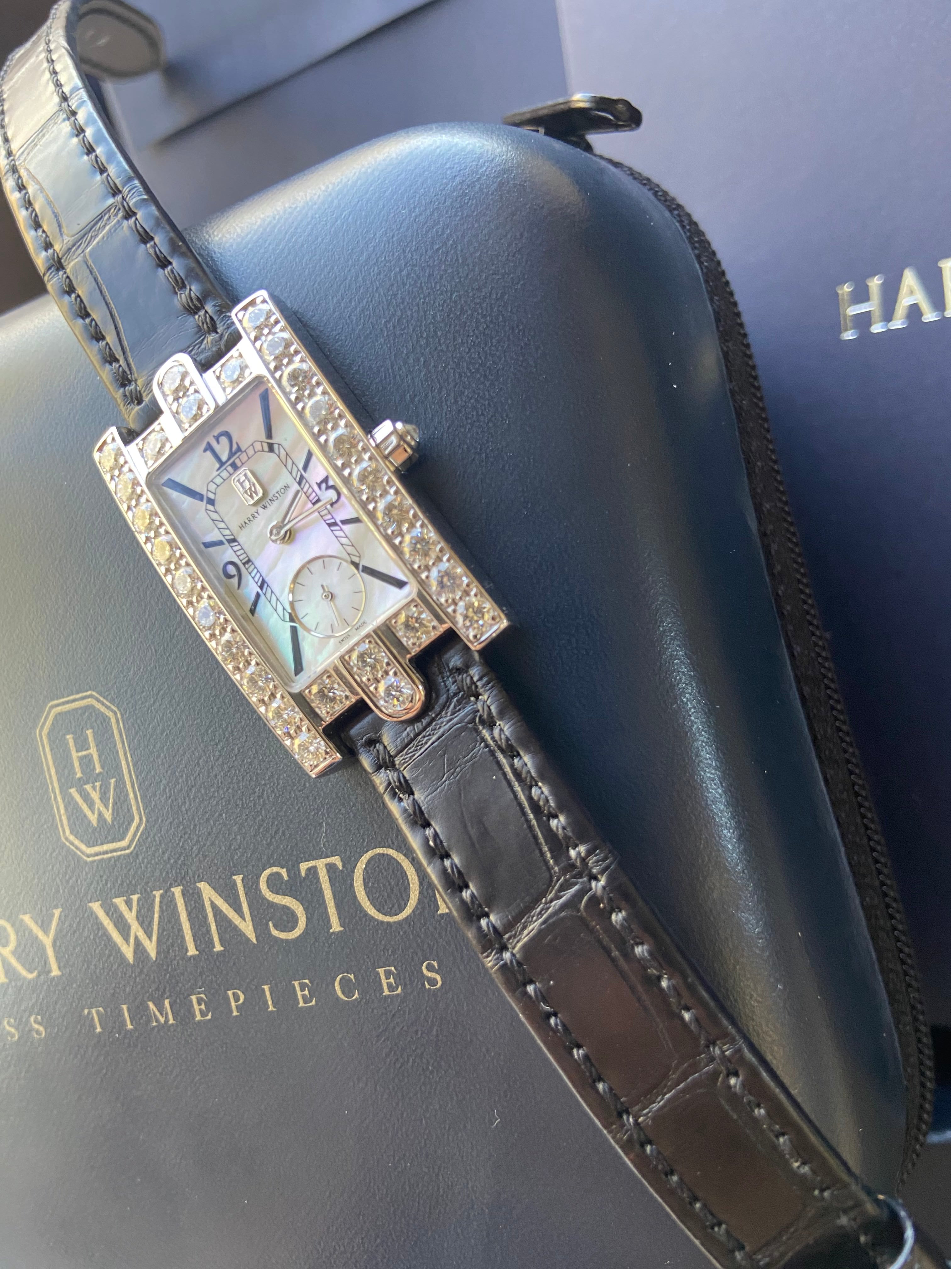 HARRY WINSTON AVENUE CLASSIC DIAMOND 18K WHITE GOLD MOTHER OF PEARL MATTE BLACK ALLIGATOR STRAP