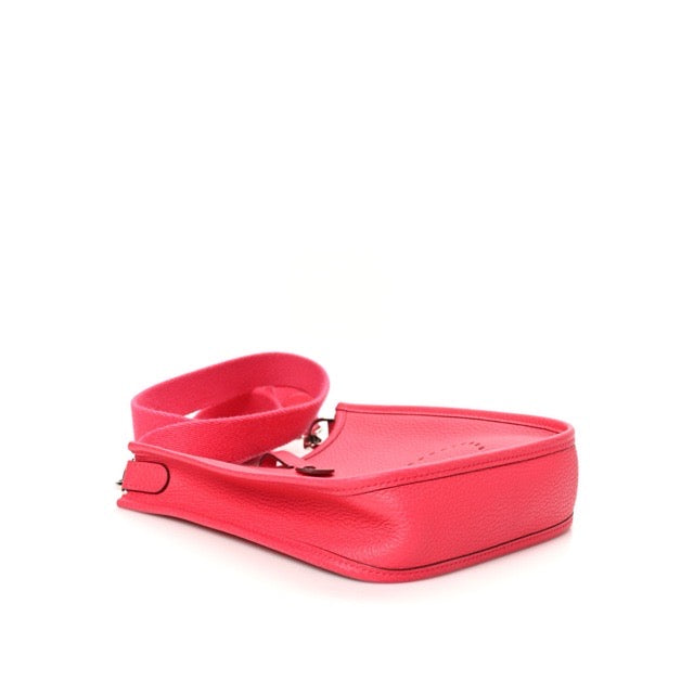 HERMES MINI EVELYNE TPM ROSE SHOCKING TAURILLON CLEMENCE SILVER HARDWARE.