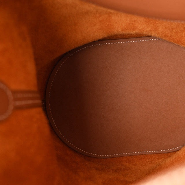 HERMES IN-THE-LOOP 23 GOLD TAURILLON CLEMENCE SWIFT GOLD HARDWARE