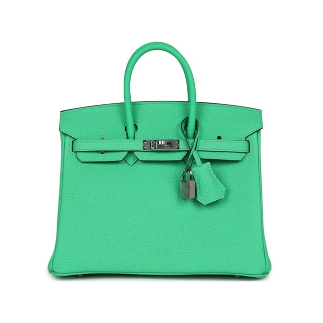 新品未使用】2023年製 エルメス バーキン25 ヴェールコミックス トゴ シルバー金具 HERMES BIRKIN 25 VERT CO |  AVENUE TOKYO