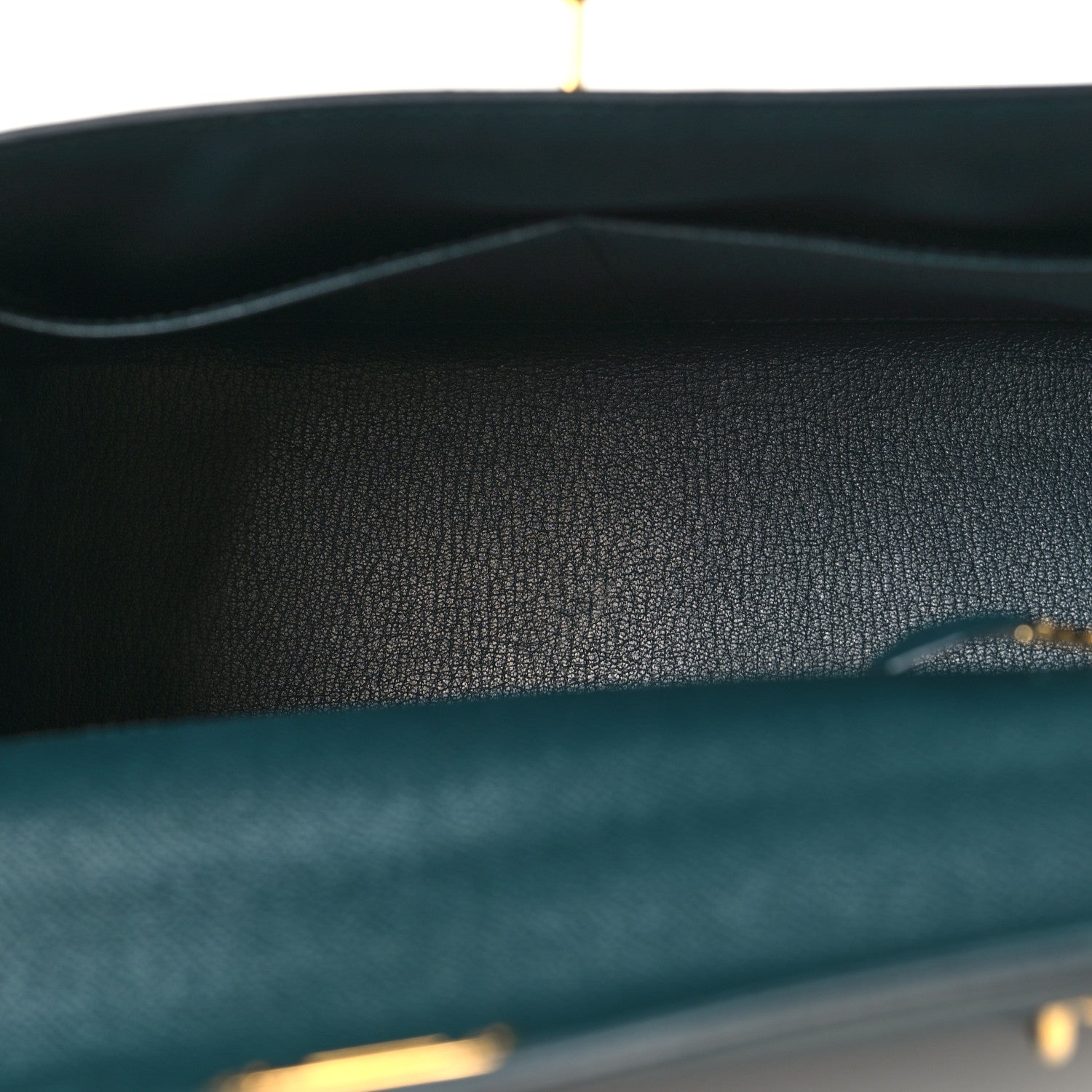 HERMES KELLY 28 SELLIER VERT CYPRESS EPSOM GOLD HARDWARE