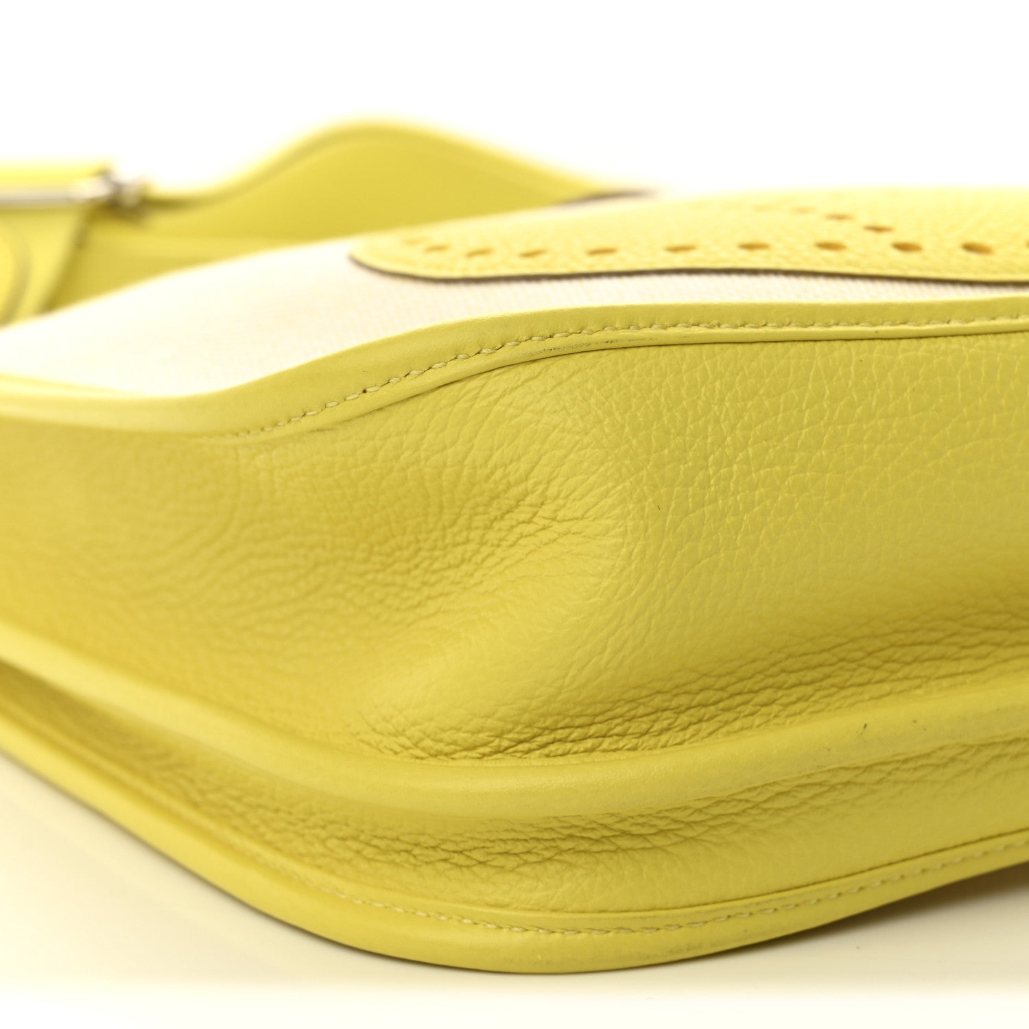 HERMES EVELYNE PM ECRU CITRON LIME TAURILLON CLEMENCE / TOILE H SILVER HARDWARE