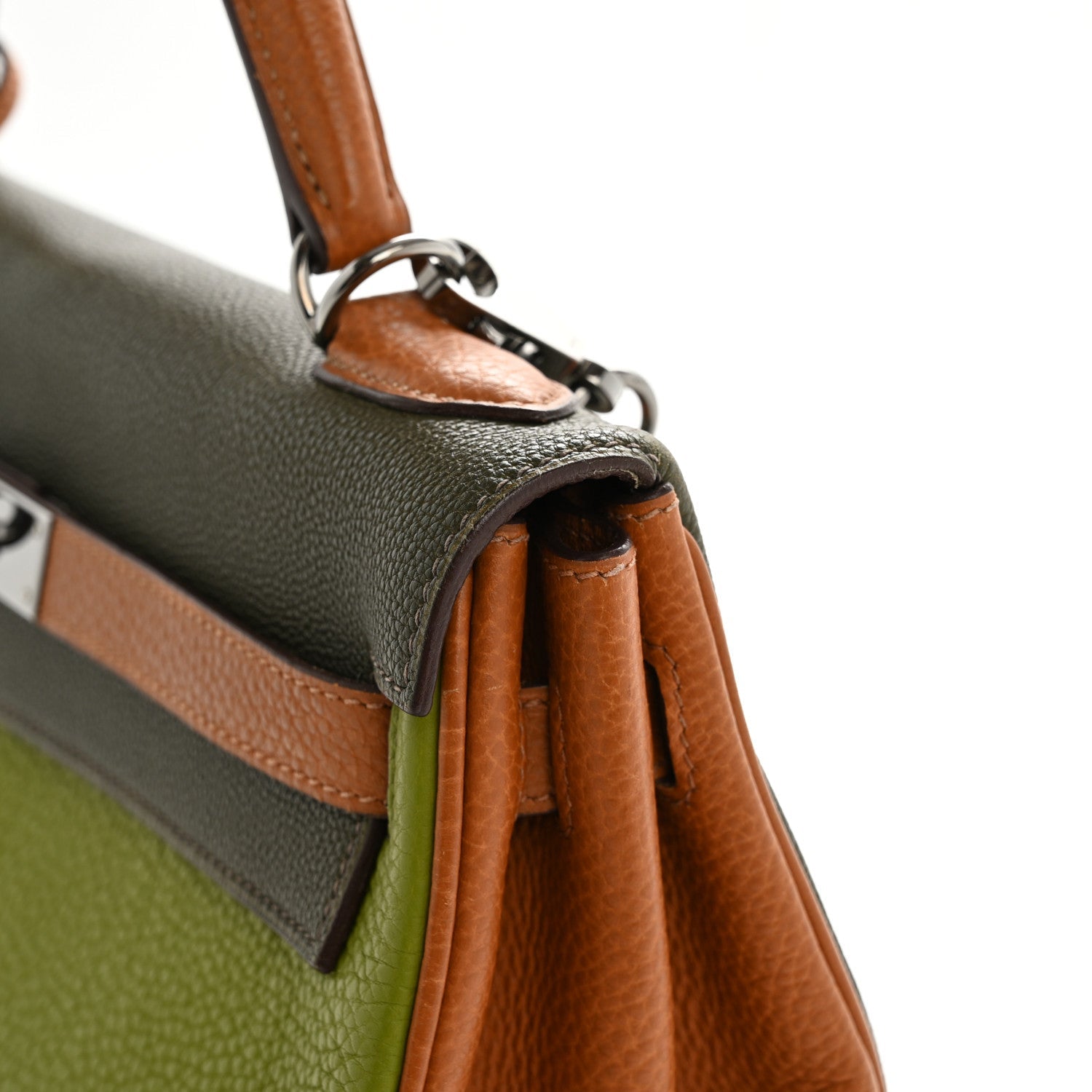 HERMES KELLY 32 SELLIER TRI-COLOR VERT ANIS GOLD VERT OLIVE FJORD / TOGO BLACK HARDWARE