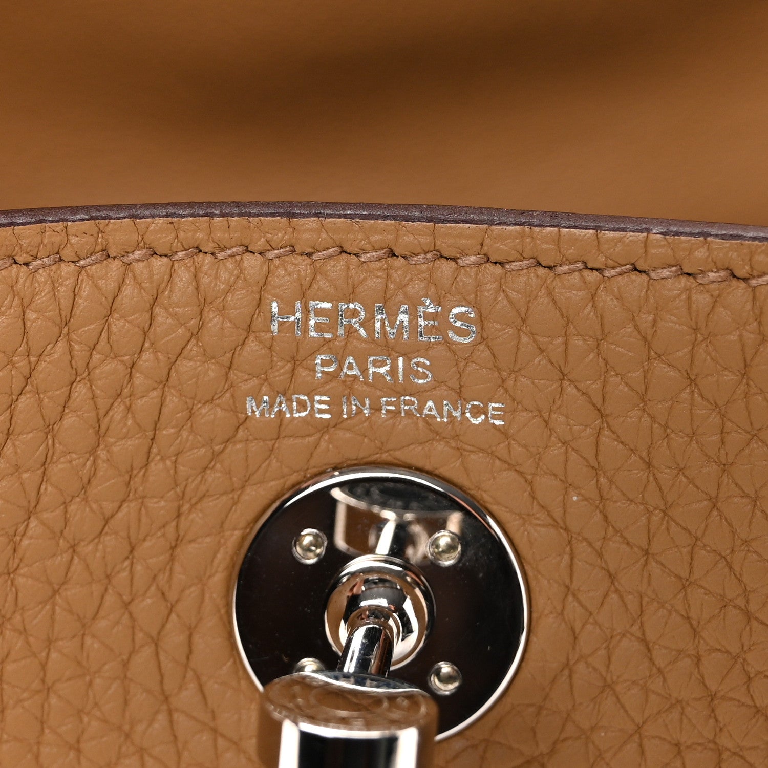エルメス リンディ 20 Biscuit トリヨンクレマンス シルバー金具 HERMES LINDY 20 BISCUIT TAURILLON CLEMENCE SILVER HARDWARE