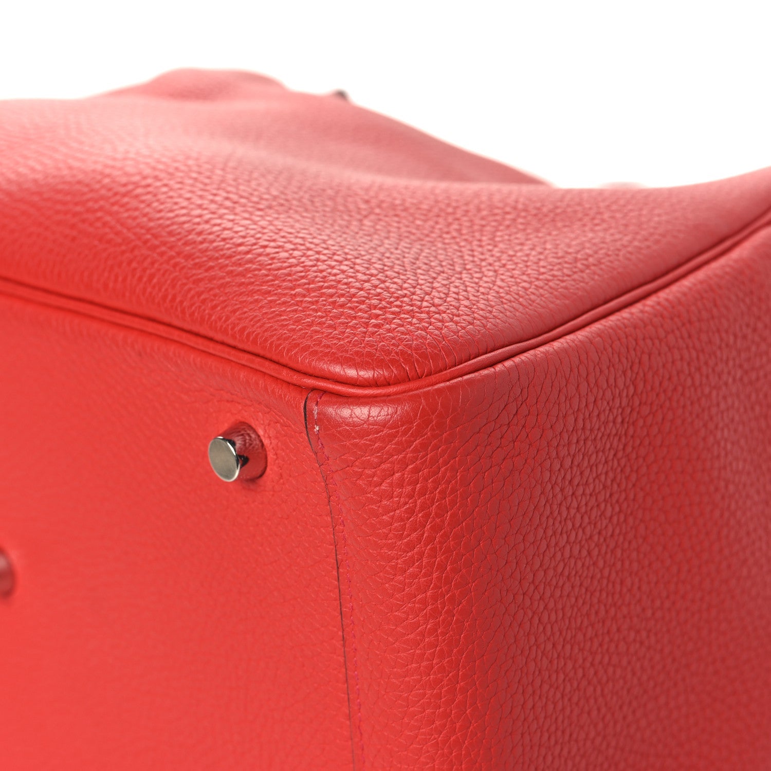 HERMES LINDY 30 ROUGE CASAQUE TAURILLON CLEMENCE SILVER HARDWARE