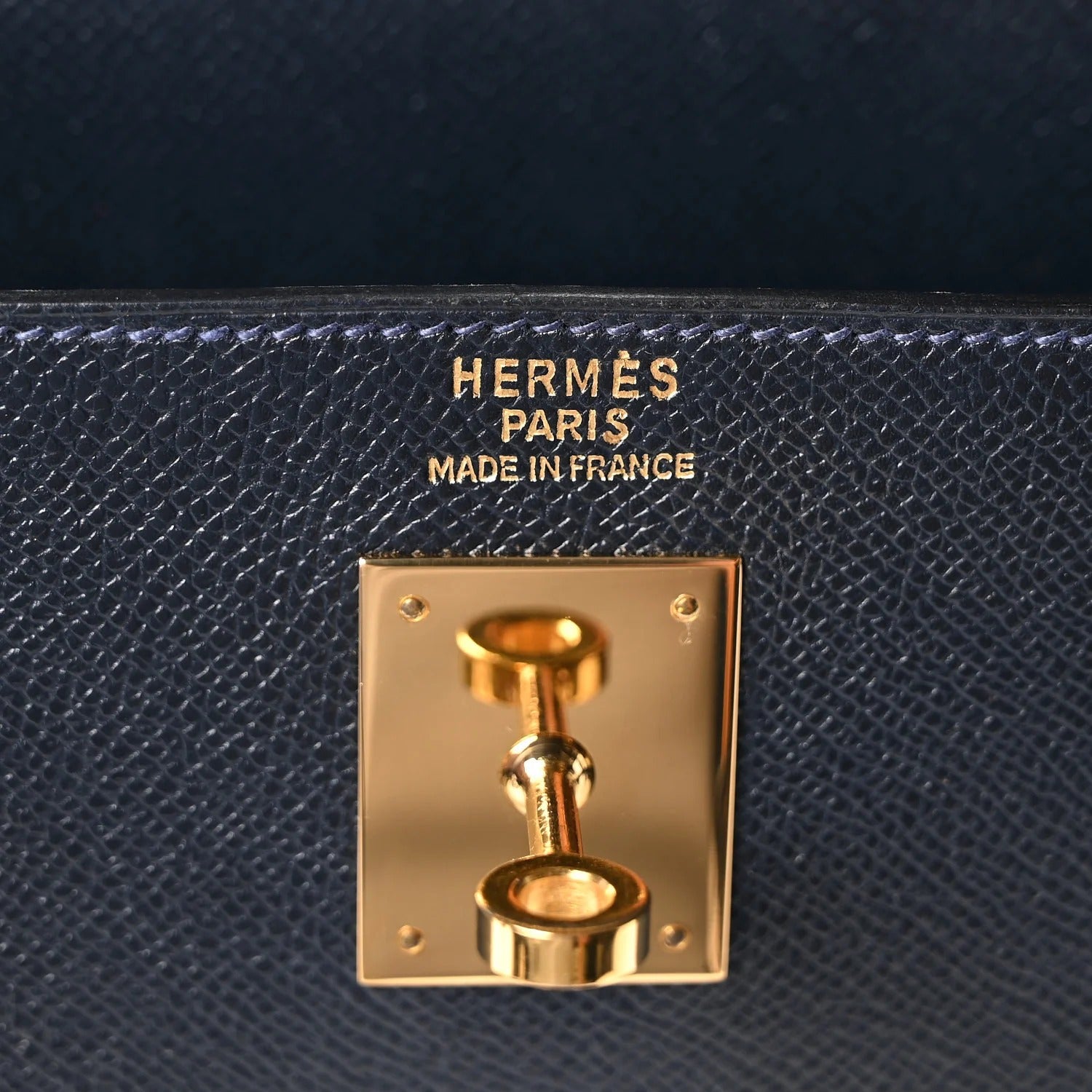 HERMES KELLY 32 SELLIER BLEU MARINE COURCHEVEL GOLD HARDWARE