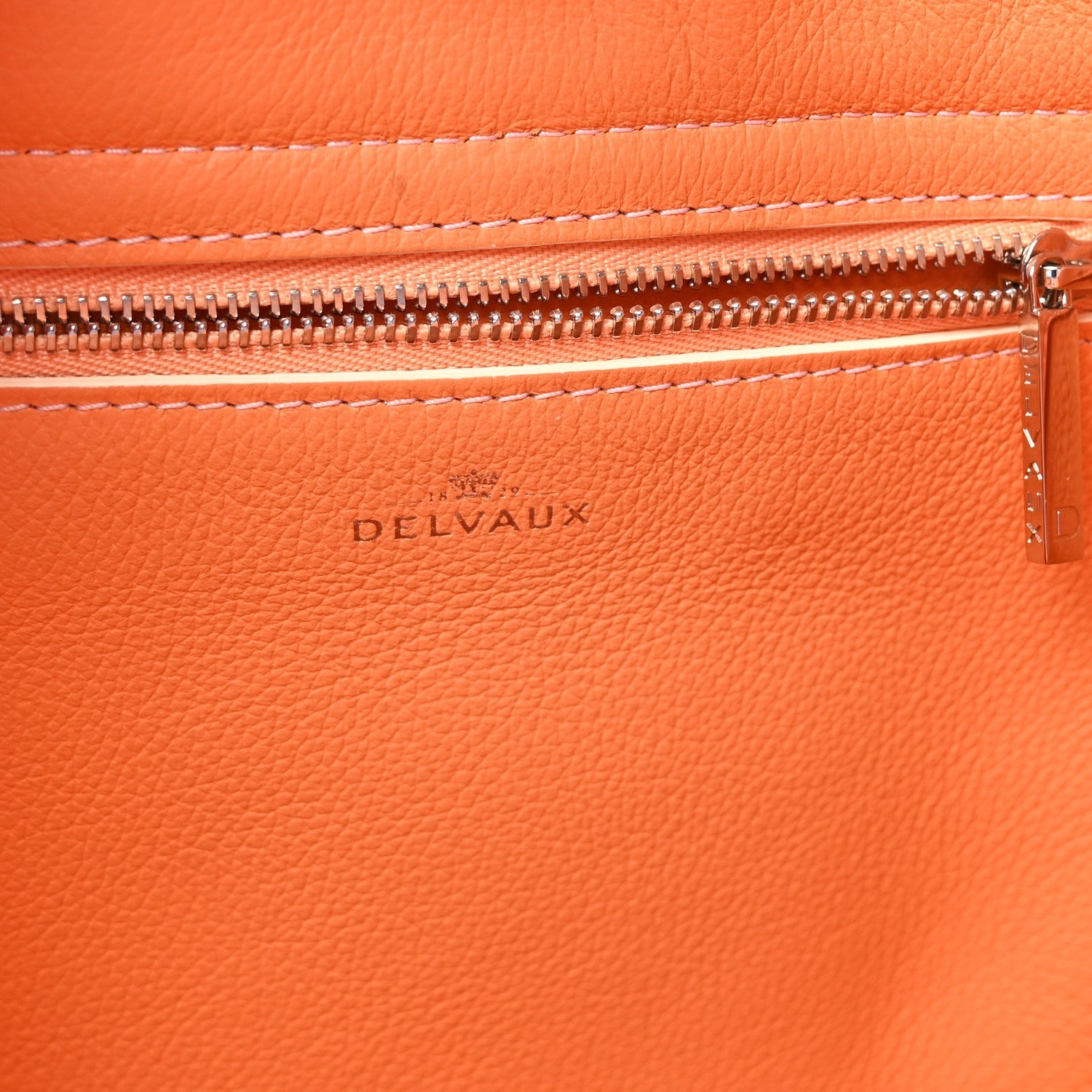 デルヴォー ミニ ソー クール サッチェル Abricot グレインドカーフスキン シルバー金具 DELVAUX MINI SO COOL SATCHEL ABRICOT GRAINED CALFSKIN SILVER HARDWARE