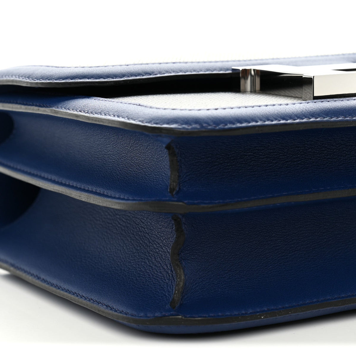 エルメス コンスタンス 24 Bleu Saphir Black Ecru スイフト / トワル シルバー金具 HERMES CONSTANCE 24 BLEU SAPHIR BLACK ECRU SWIFT / TOILE SILVER HARDWARE