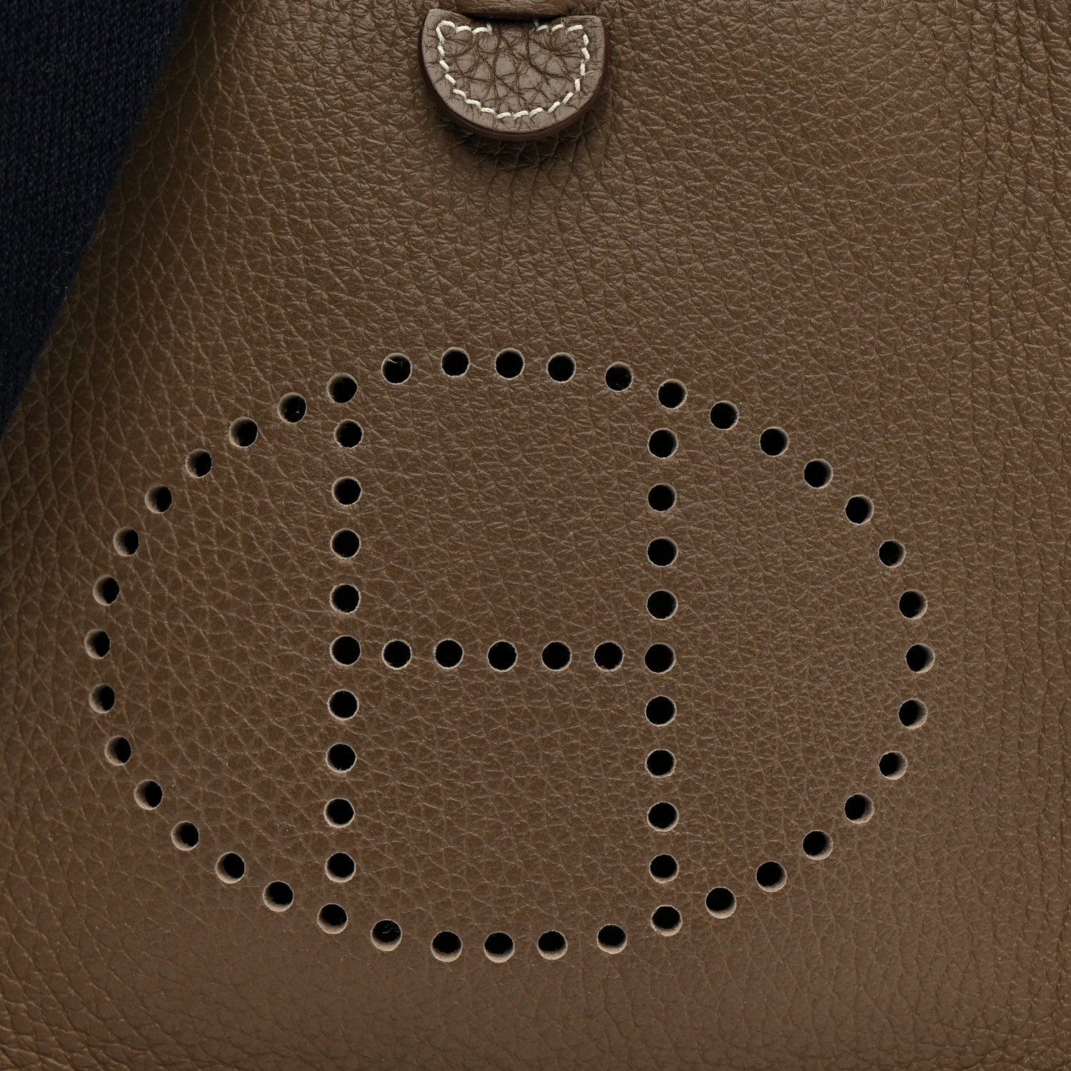 エルメス ミニエヴリン TPM アマゾン Etoupe Bleu Indigo トリヨンクレマンス シルバー金具 HERMES MINI EVELYNE TPM AMAONE TAURILLON CLEMENCE SILVER HARDWARE