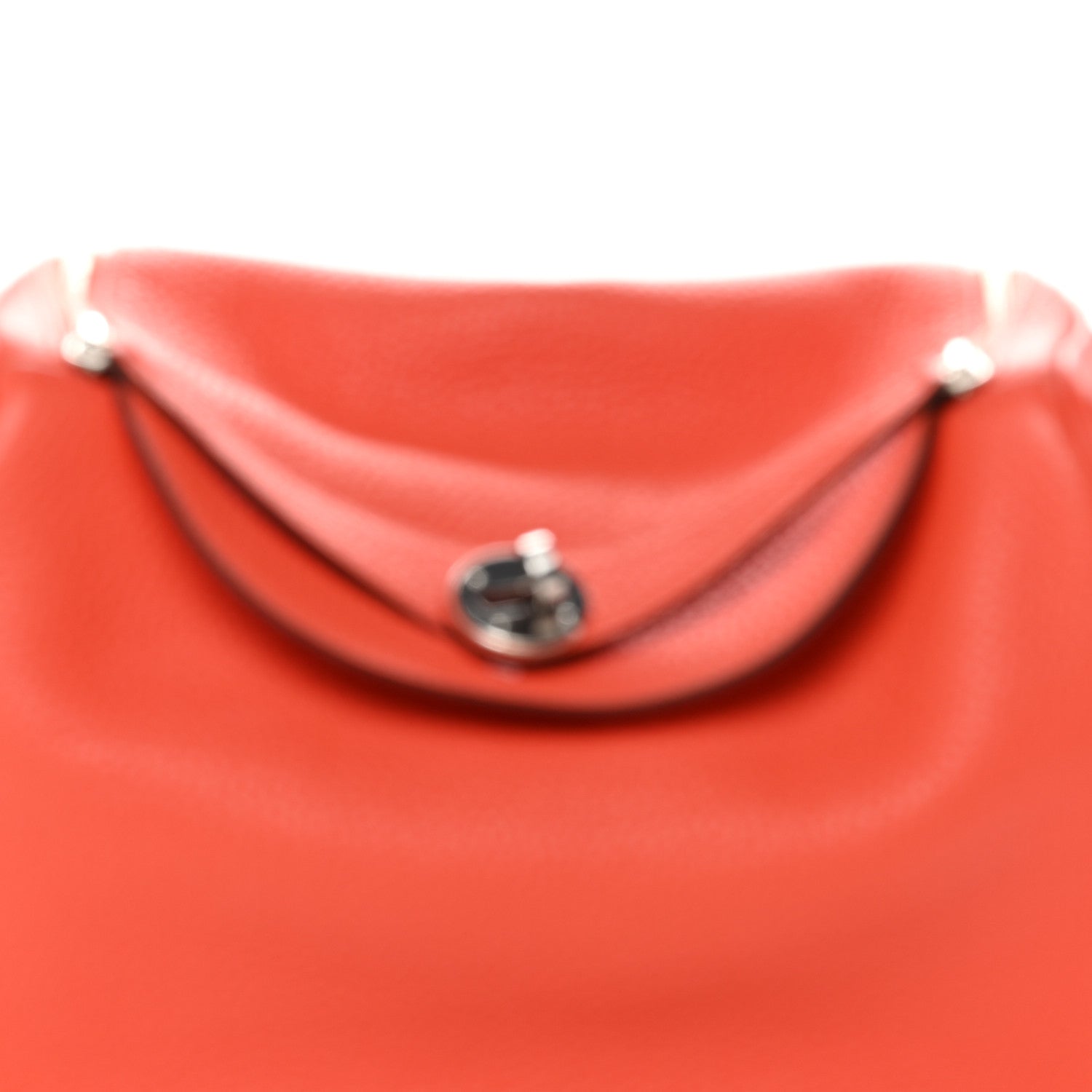 エルメス リンディ 26 Feu トリヨンクレマンス シルバー金具 HERMES LINDY 26 FEU TAURILLON CLEMENCE SILVER HARDWARE