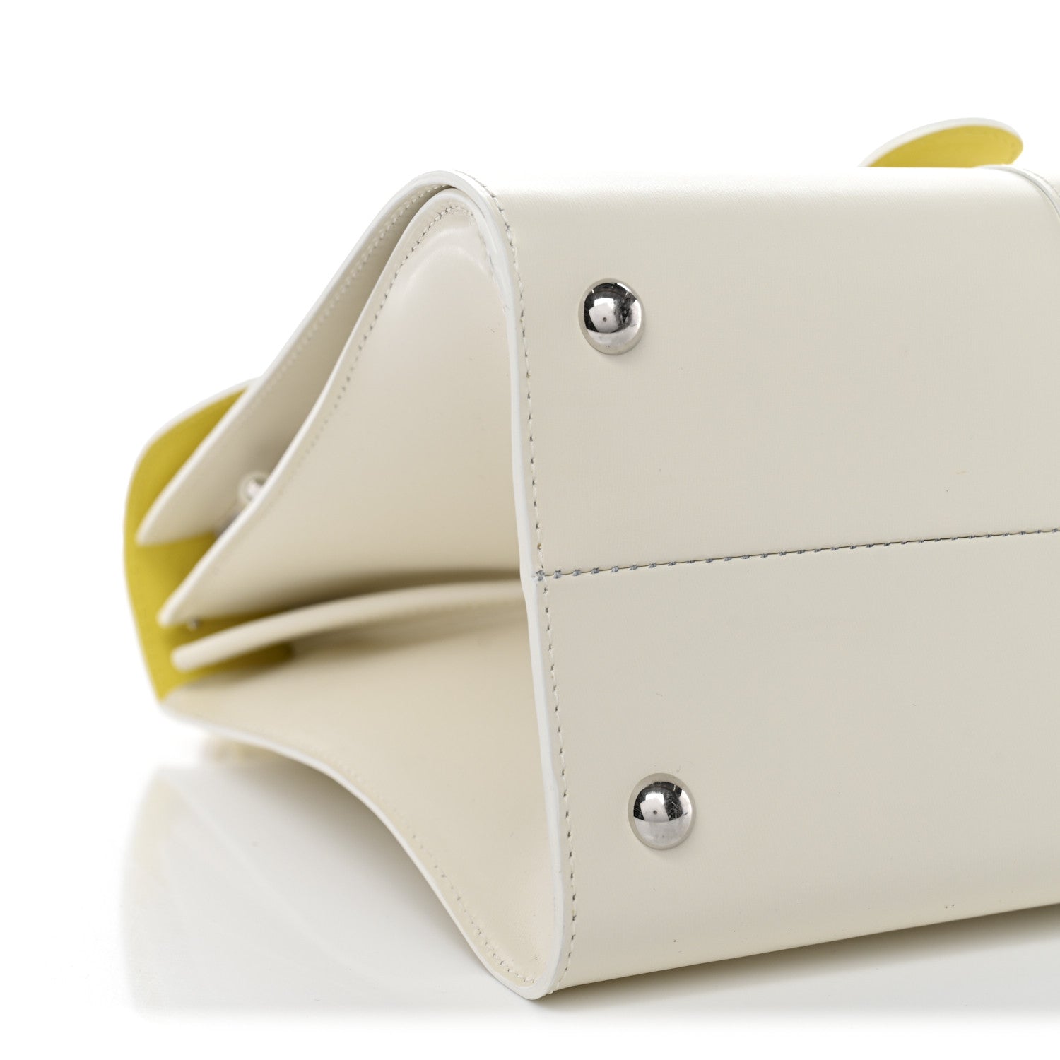 デルヴォー ブリヨン MM マジック ショルダーバッグ Ivory / Yellow ボックスカーフスキン シルバー金具 DELVAUX BRILLANT MM MAGIC SHOULDER BAG IVORY BOXED CALFSKIN SILVER HARDWARE