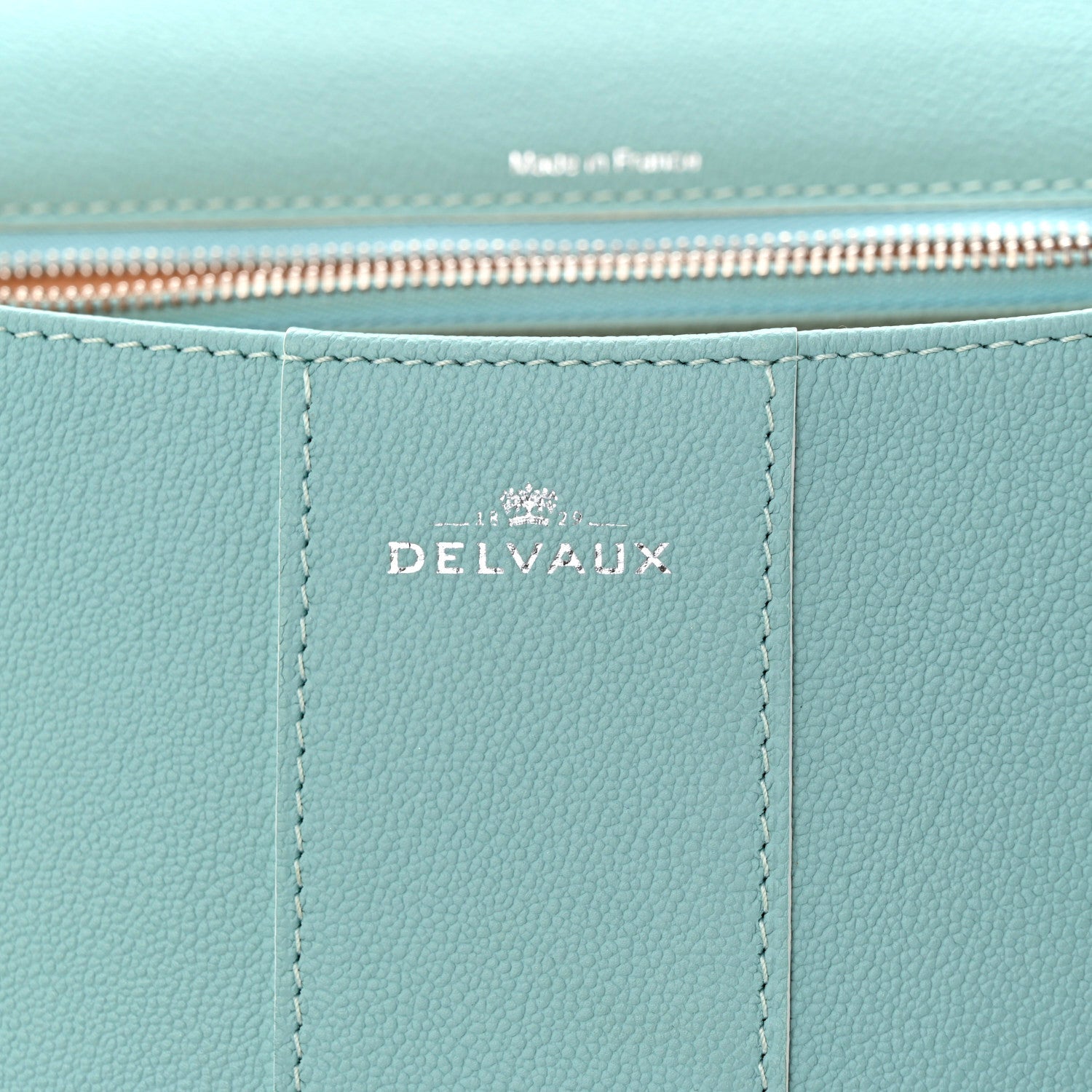 デルヴォー ブリヨン MM ショルダーバッグ Light Bleu グレインドカーフスキン シルバー金具 DELVAUX BRILLANT MM SHOULDER BAG LIGHT BLEU GRAINED CALFSKIN SILVER HARDWARE