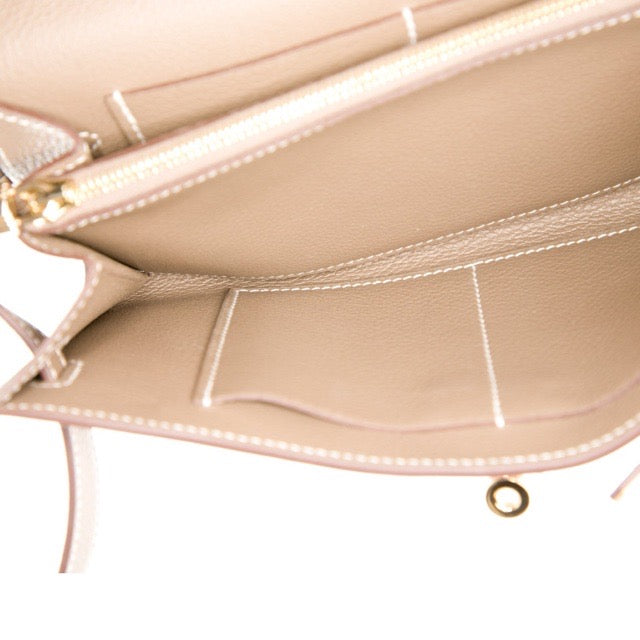 エルメス ケリーウォレット トゥーゴー 長財布 エトゥープ エヴァーカラー エバーカラー ゴールド金具 HERMES KELLY WALLET TO GO ETOUPE EVERCOLOR GOLD HARDWARE【中古】