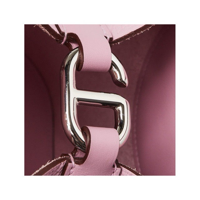 エルメス インザループ 18 モーヴシルベストル トリヨンクレマンス スイフト シルバー金具 HERMES IN-THE-LOOP 18 MAUVE SYLVESTRE TAURILLON CLEMENCE SWIFT SILVER HARDWARE【中古】