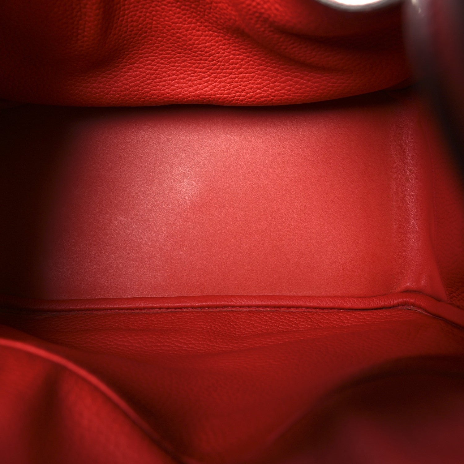 HERMES LINDY 30 ROUGE CASAQUE TAURILLON CLEMENCE SILVER HARDWARE