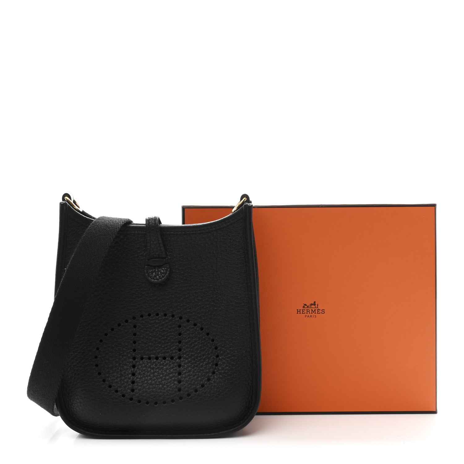 エルメス ミニエヴリン TPM Black トリヨンクレマンス ゴールド金具 HERMES MINI EVELYNE TPM BLACK TAURILLON CLEMENCE GOLD HARDWARE