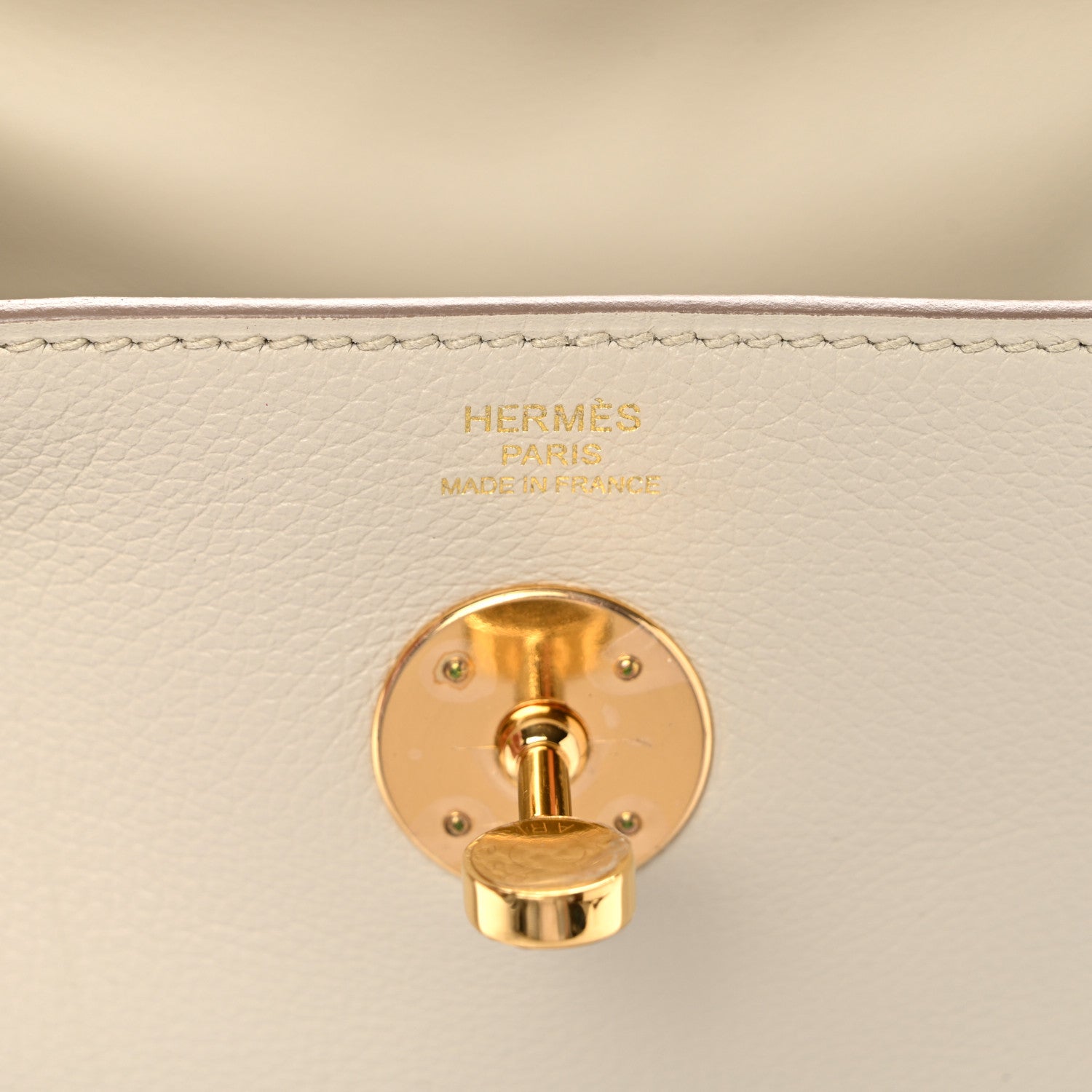 エルメス リンディ 26 Beton エバーカラー ゴールド金具 HERMES LINDY 26 BETON EVERCOLOR GOLD HARDWARE
