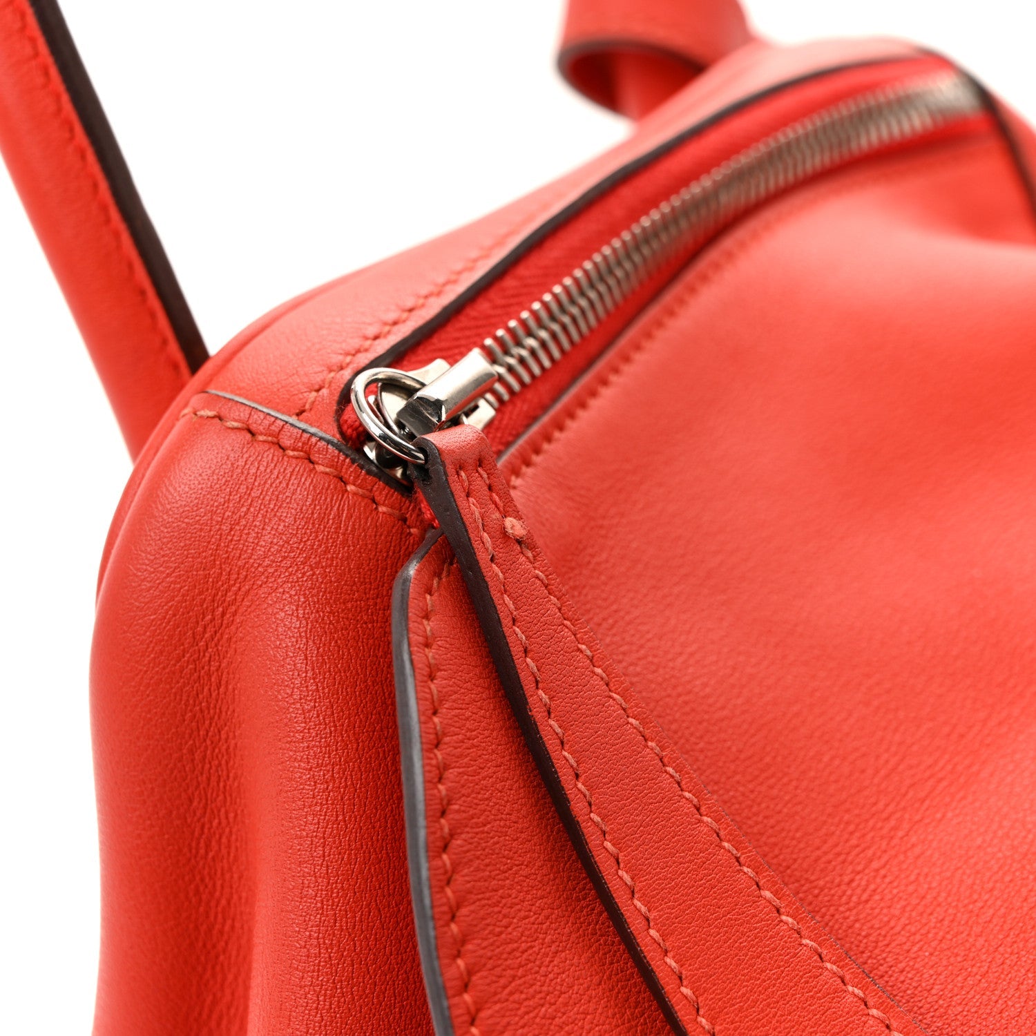 HERMES LINDY 30 TRESSAGE DE CUIR ROUGE DE COEUR BLEU DU NORD ROUGE H EPSOM / SWIFT SILVER HARDWARE