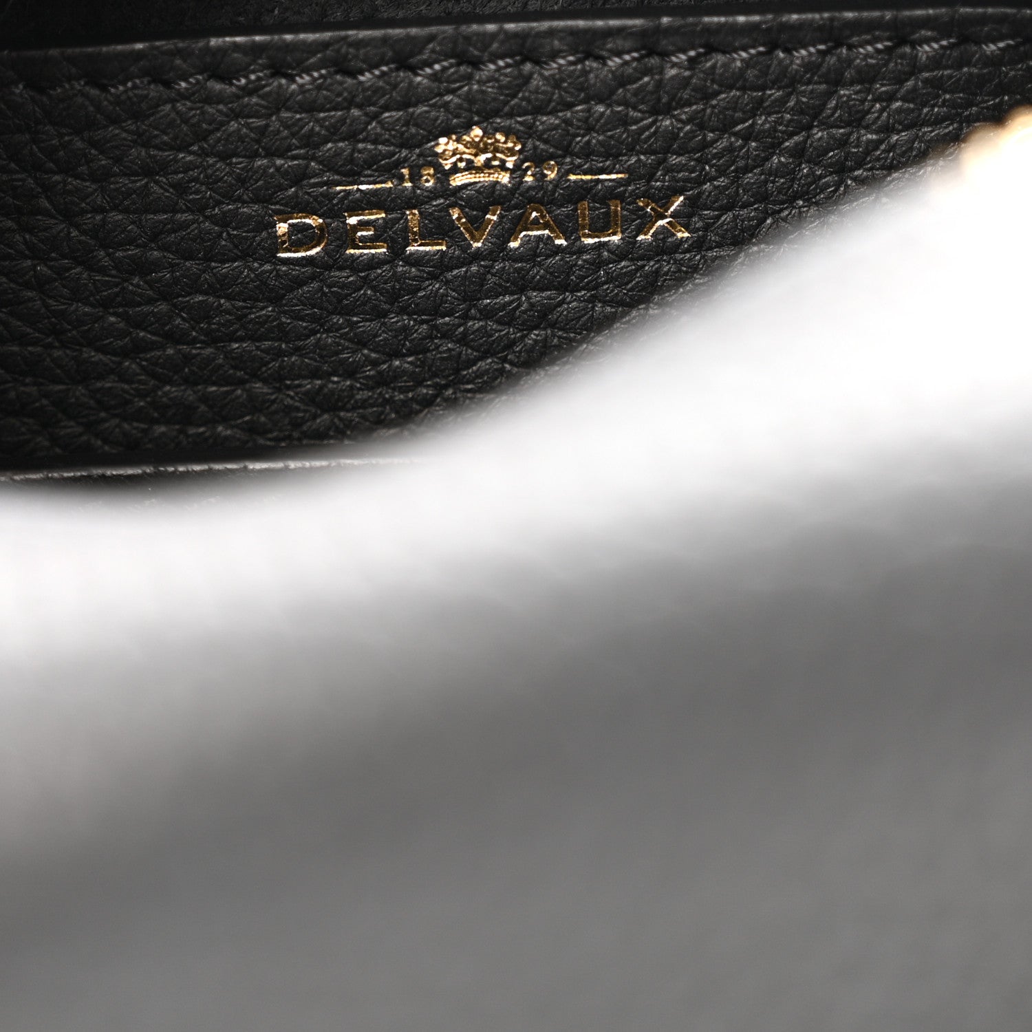デルヴォー ナノ Black トリヨンソフト ゴールド金具 DELVAUX NANO BLACK TAURILLON SOFT GOLD HARDWARE