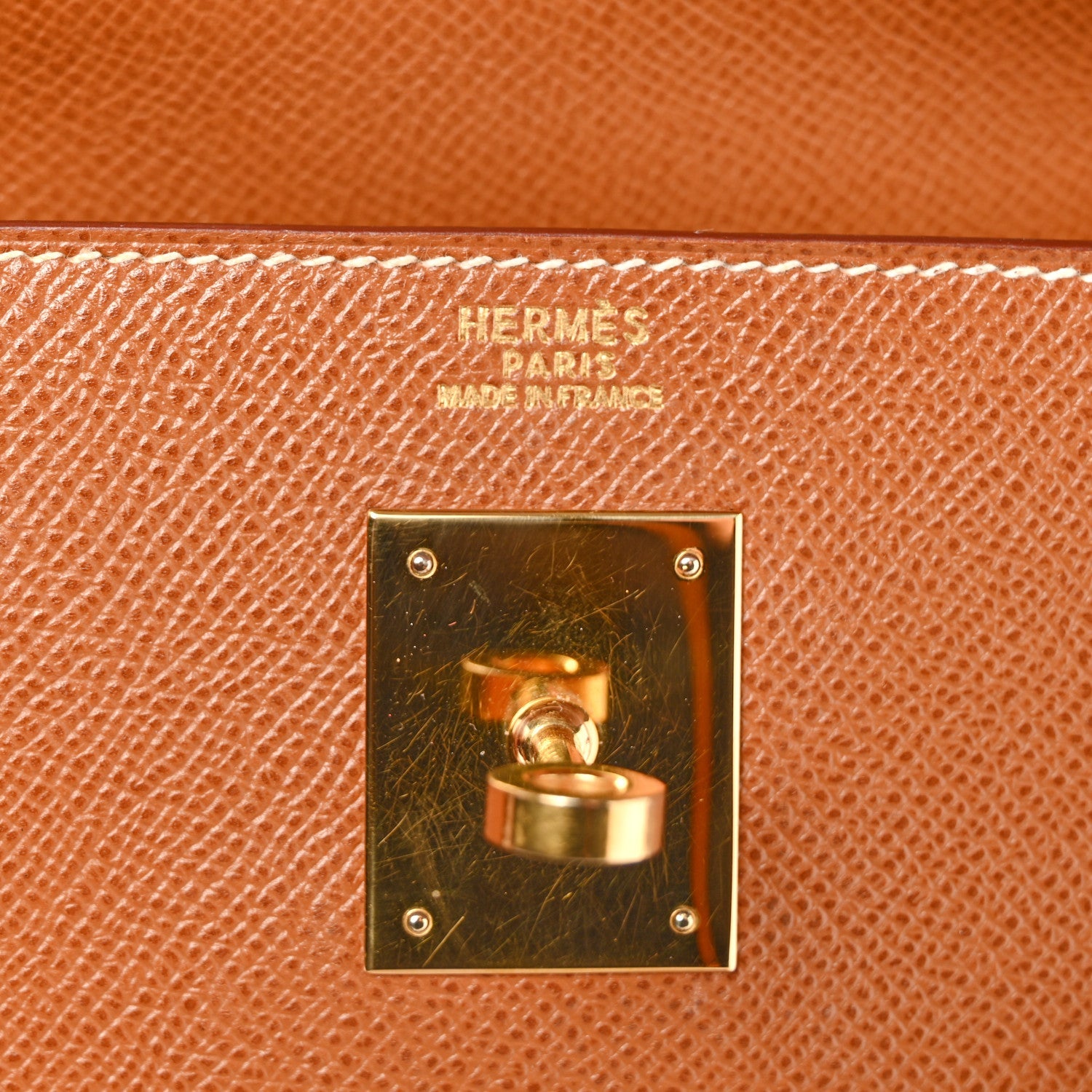 エルメス ケリー32 外縫い Gold クシュベル ゴールド金具 HERMES KELLY32 SELLIER GOLD COURCHEVEL GOLD HARDWARE