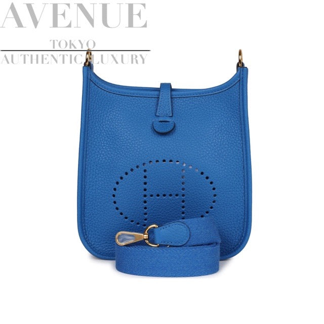 Hermes 2022 Etoupe/ Bleu Indigo Taurillon Clemence Evelyne TPM Crossbody Bag