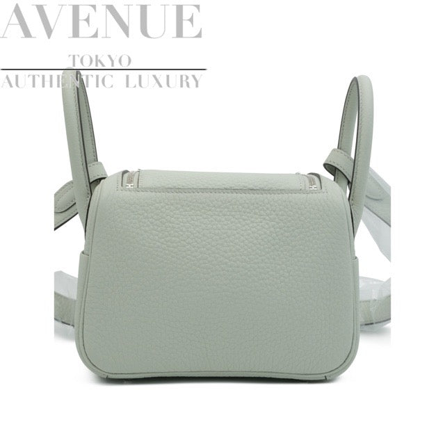 【新品未使用】2023年製 エルメス ミニリンディ 20 グリネヴェ トリヨンクレマンス シルバー金具 HERMES MINI LINDY 20 GRIS NEVE TAURILLON CLEMENCE SILVER HARDWARE