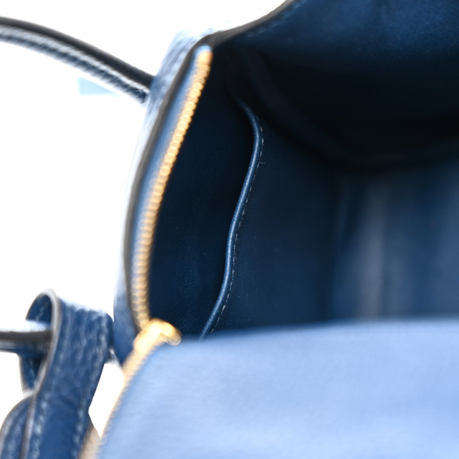 エルメス リンディ 20 Deep Bleu トリヨンクレマンス ゴールド金具 HERMES LINDY 20 DEEP BLEU TAURILLON CLEMENCE GOLD HARDWARE