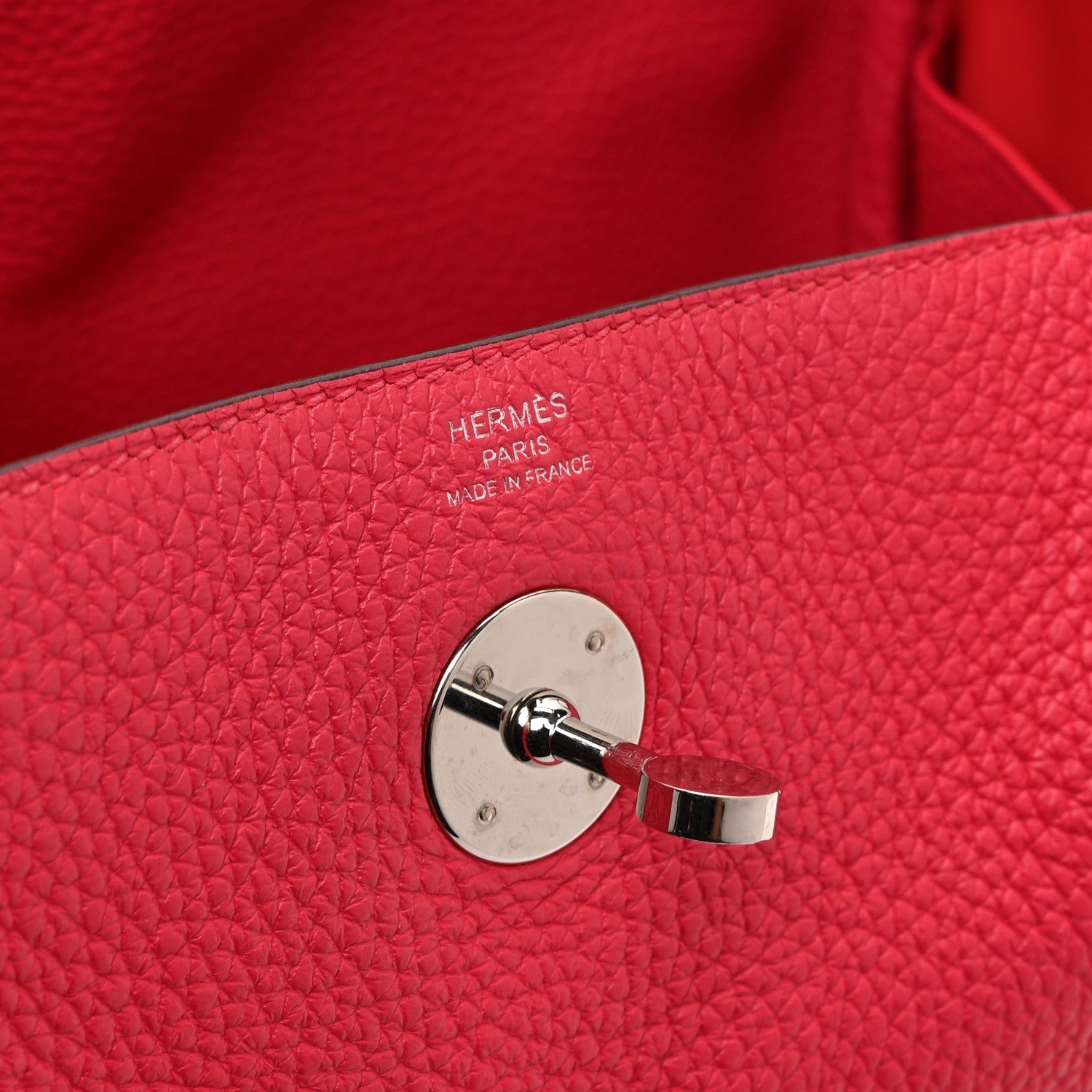 エルメス リンディ 26 Rose Extreme トリヨンクレマンス シルバー金具 HERMES LINDY 26 ROSE EXTREME TAURILLON CLEMENCE SILVER HARDWARE